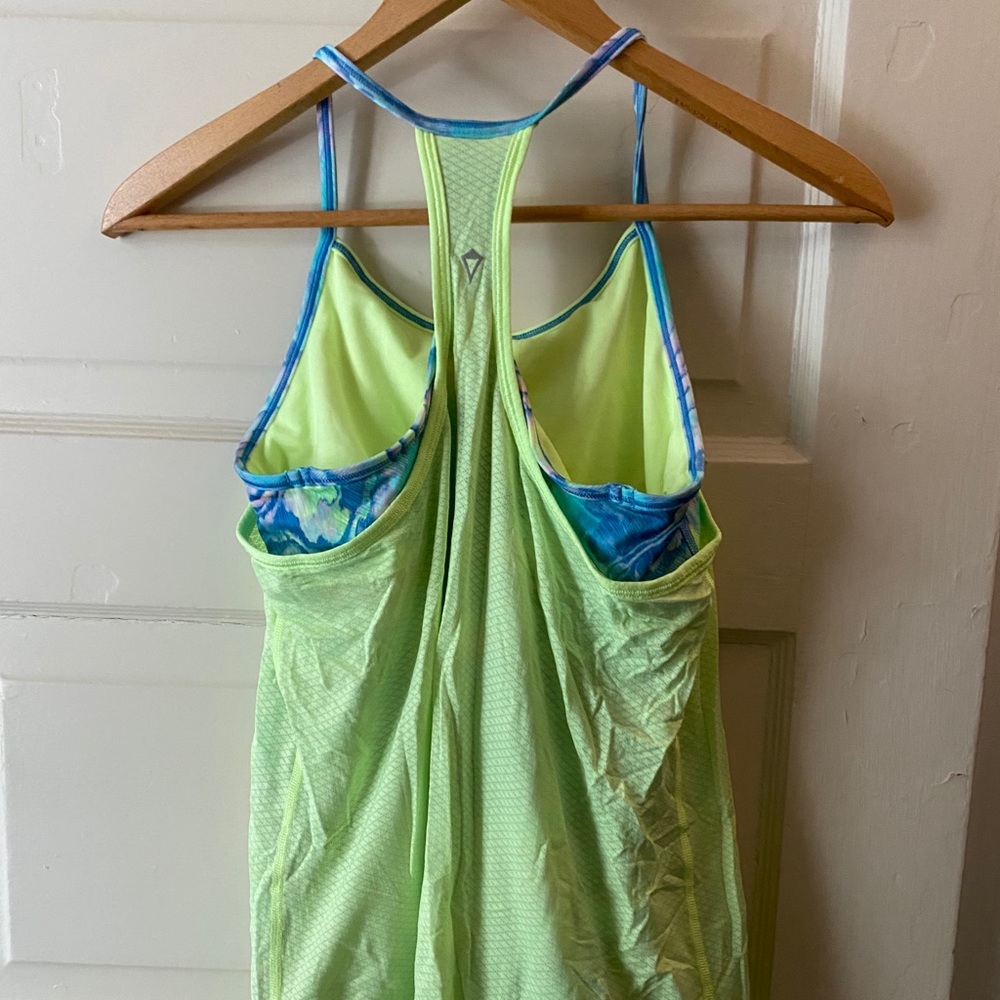 Ivivva tank